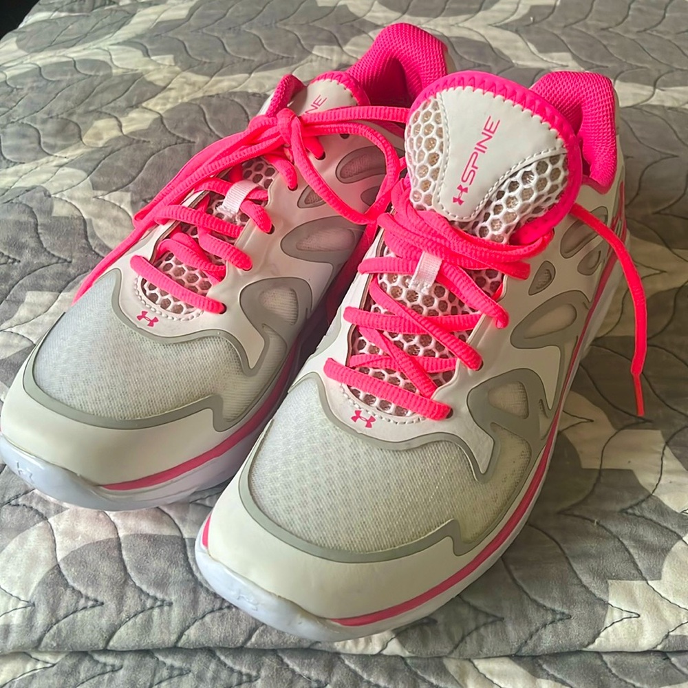 Brand new, women’s Under Armour gym shoes